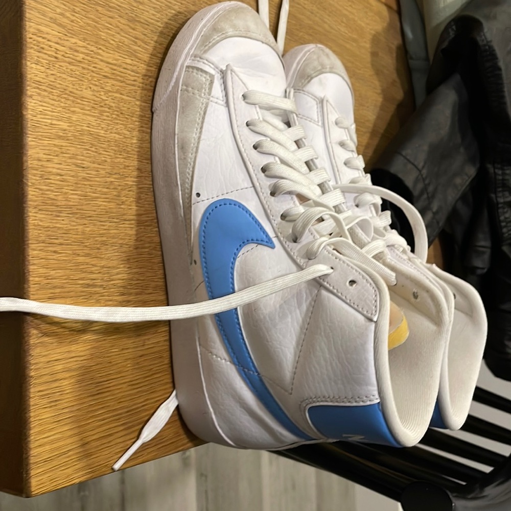 Nike shoes